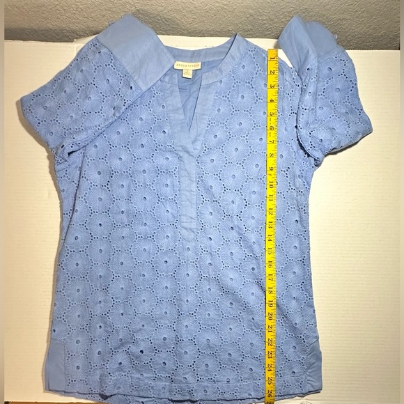 Appleseed’s Women’s Eyelet Tunic Side Slits V Neck Vista Blue Embroidered Small - Picture 4 of 11
